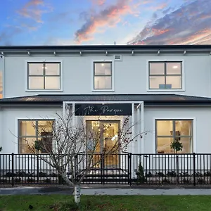 Hotel The Parque Christchurch