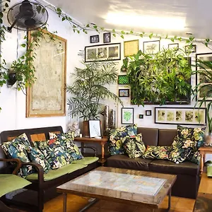 Hostel Humble Hut Manila